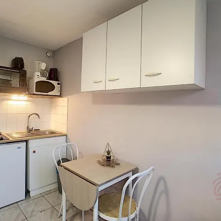 Avec Balcon - Wifi Et Animaux Acceptes - Fr-1-451-197 *